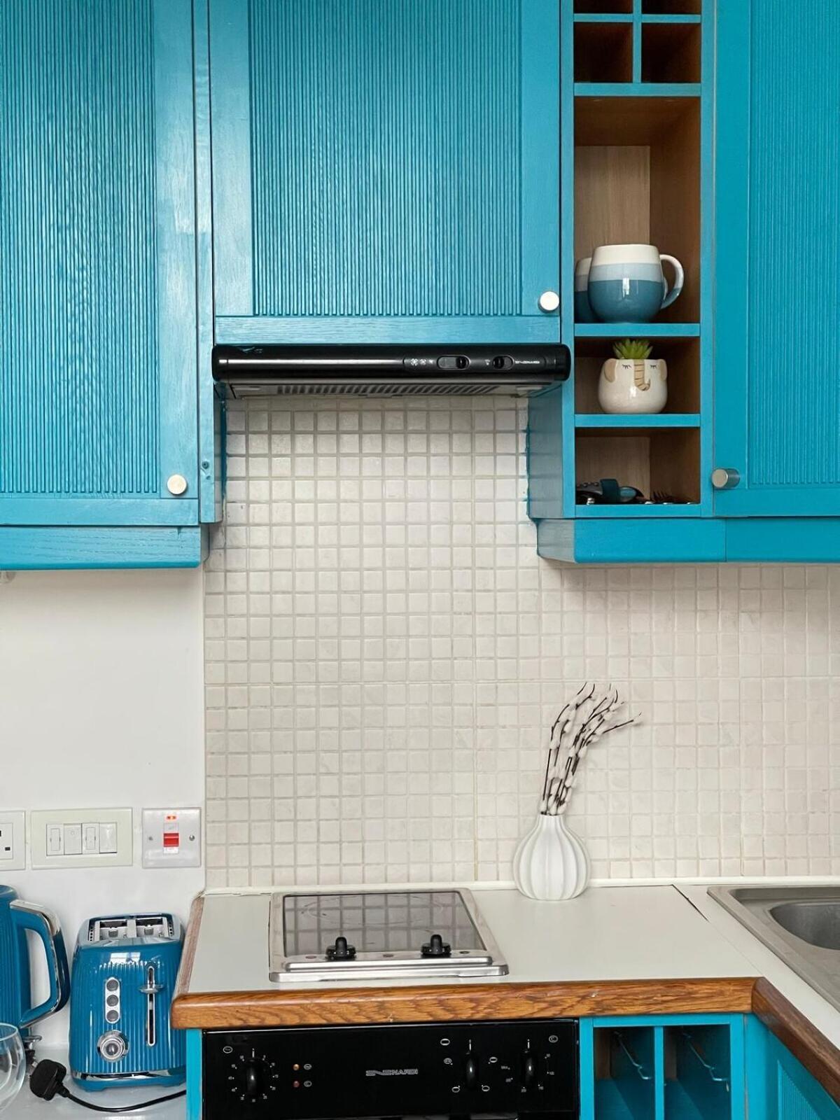 Portobello Road Artistic Studios 'Budget' London Room photo
